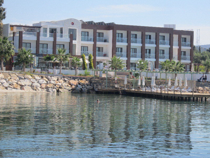 Small Beach Hotel Turgutreis Exterior photo